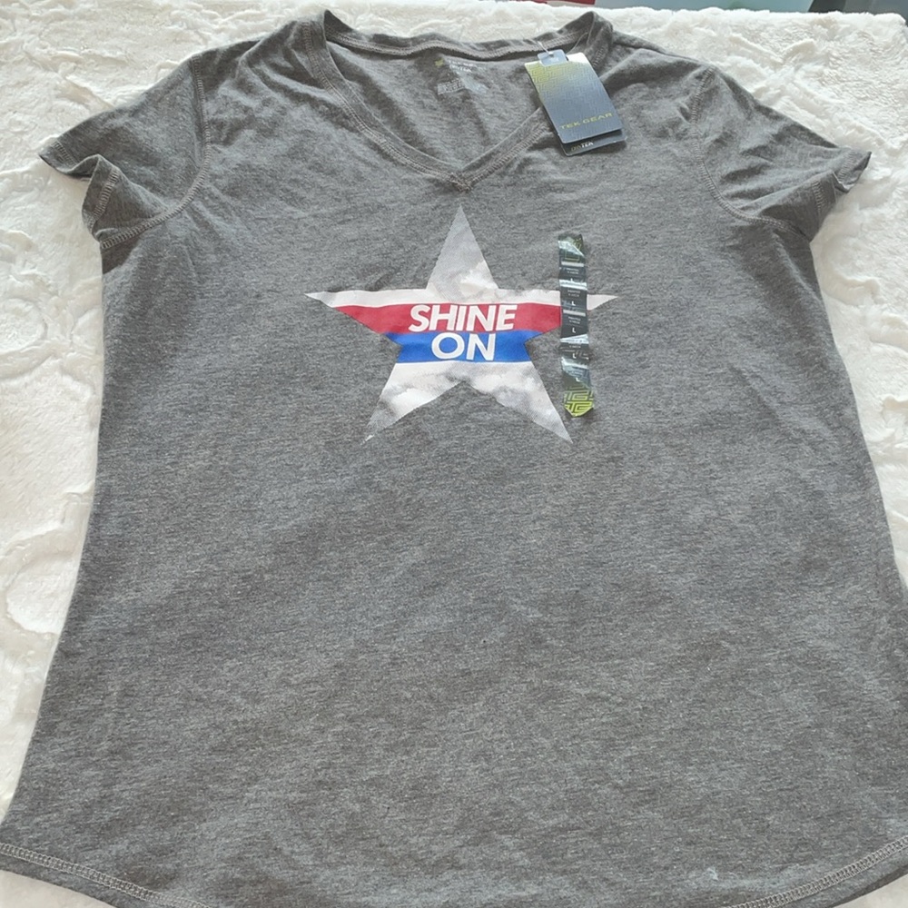 Tek Gear DryTek gray tshirt size L